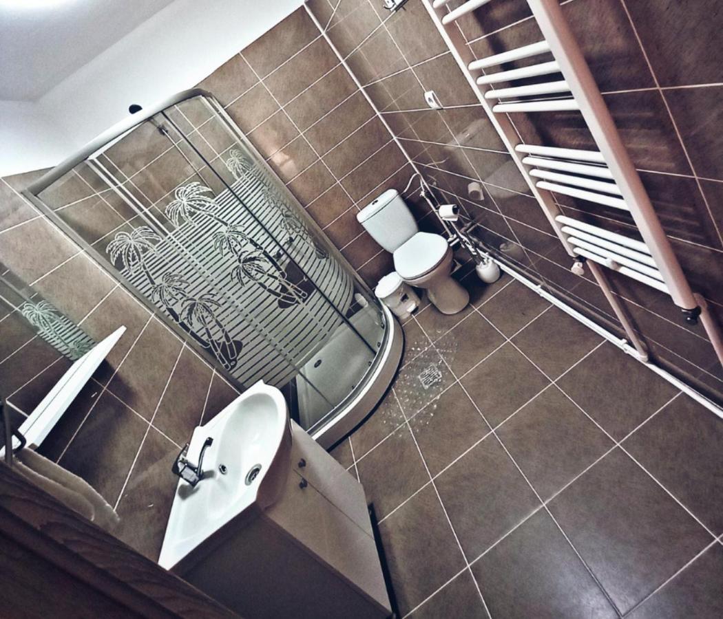 Camere In Regim Hotelier Brasov Bagian luar foto